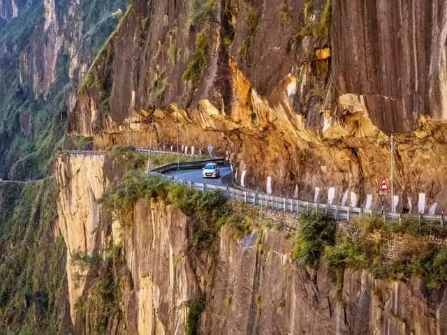 Day 1 - drive Himalayas and charming hill.jpg